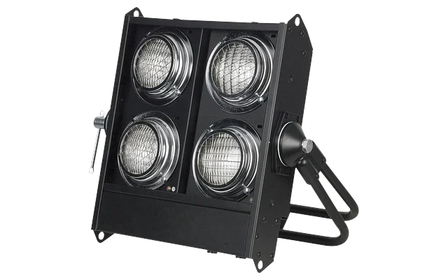 Showtec Stage Blinder 4 DMX