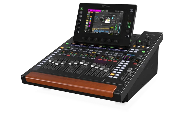 Behringer Wing Compact